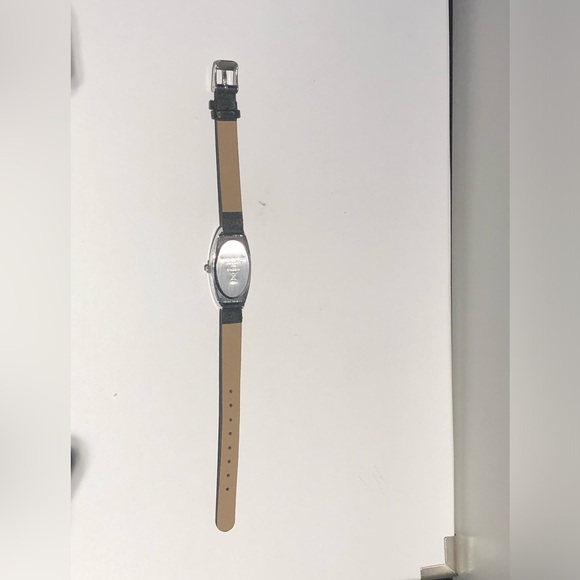 3/$40 Avon Oval Rhinestone Watch - Picture 4 of 5